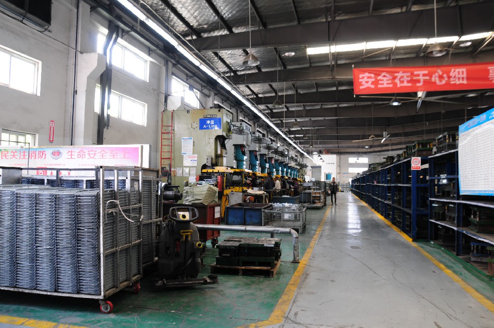 吴中浦庄冲压二厂